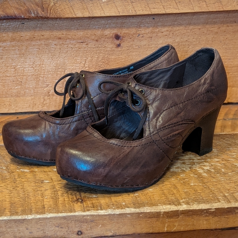 Dansko Women’s Rory Mary Janes Platform Pump Full Grain Brown Leather